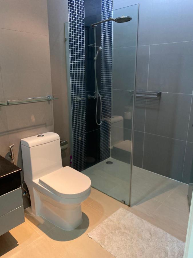 Phuket Condominium Karon Beach Kültér fotó