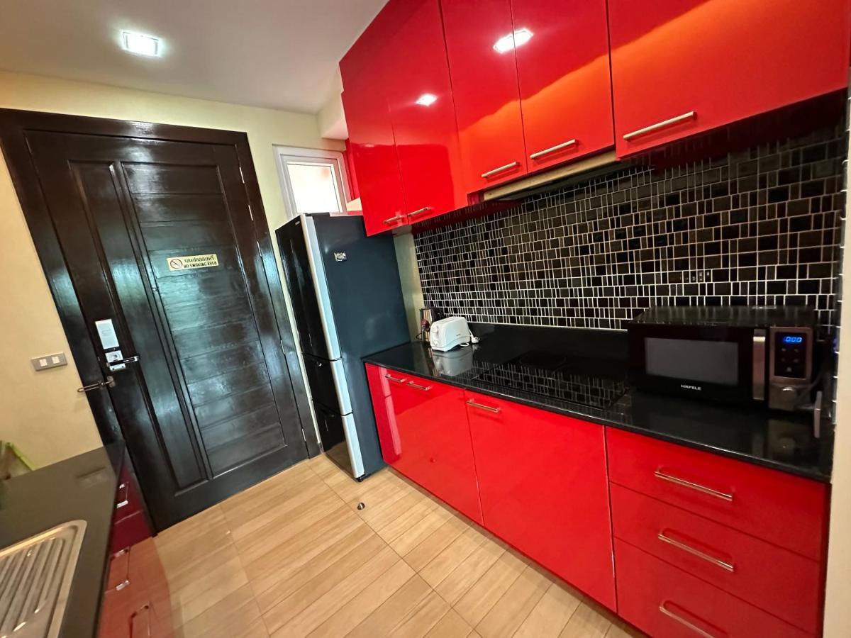 Phuket Condominium Karon Beach Kültér fotó