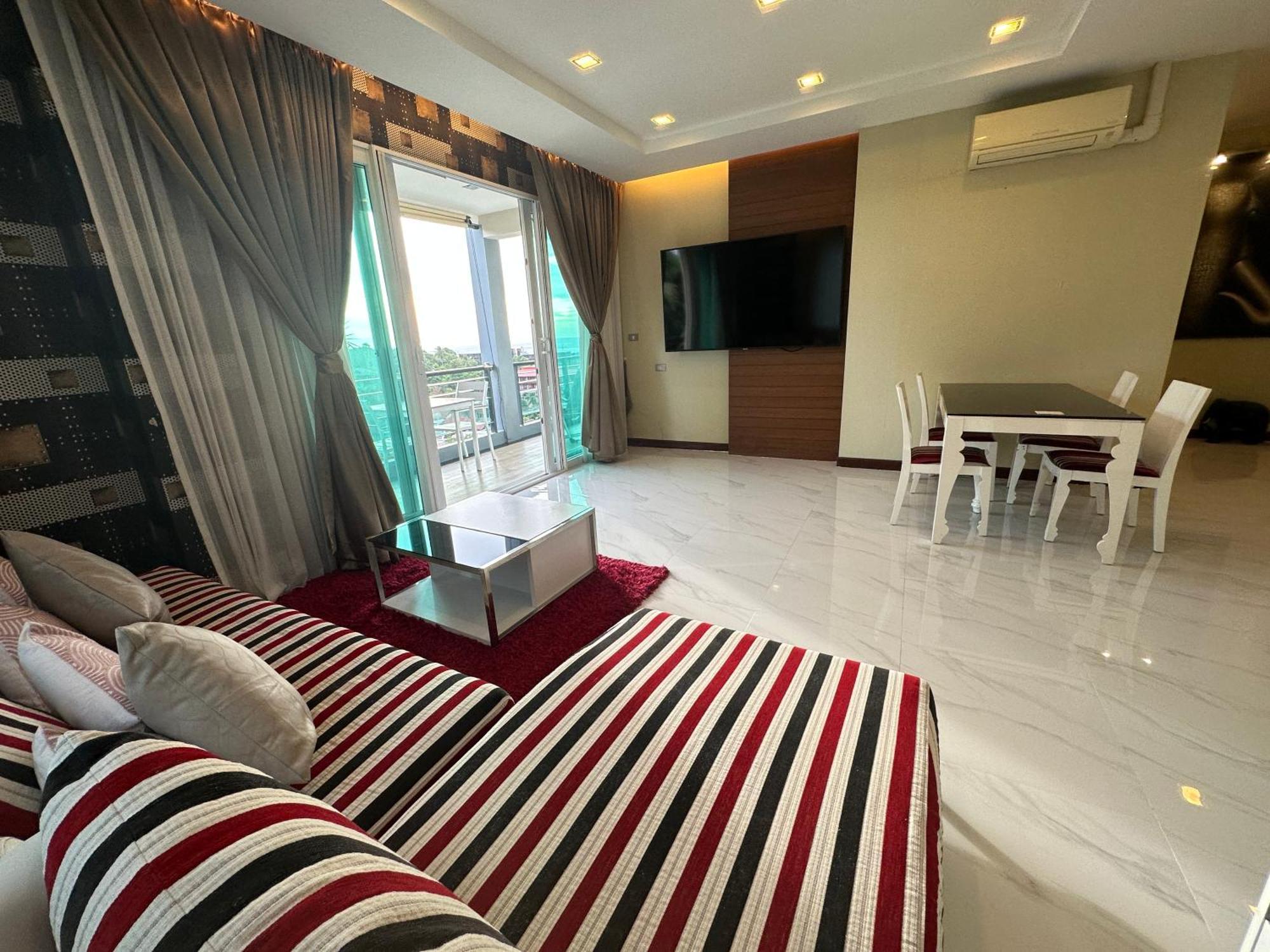 Phuket Condominium Karon Beach Kültér fotó