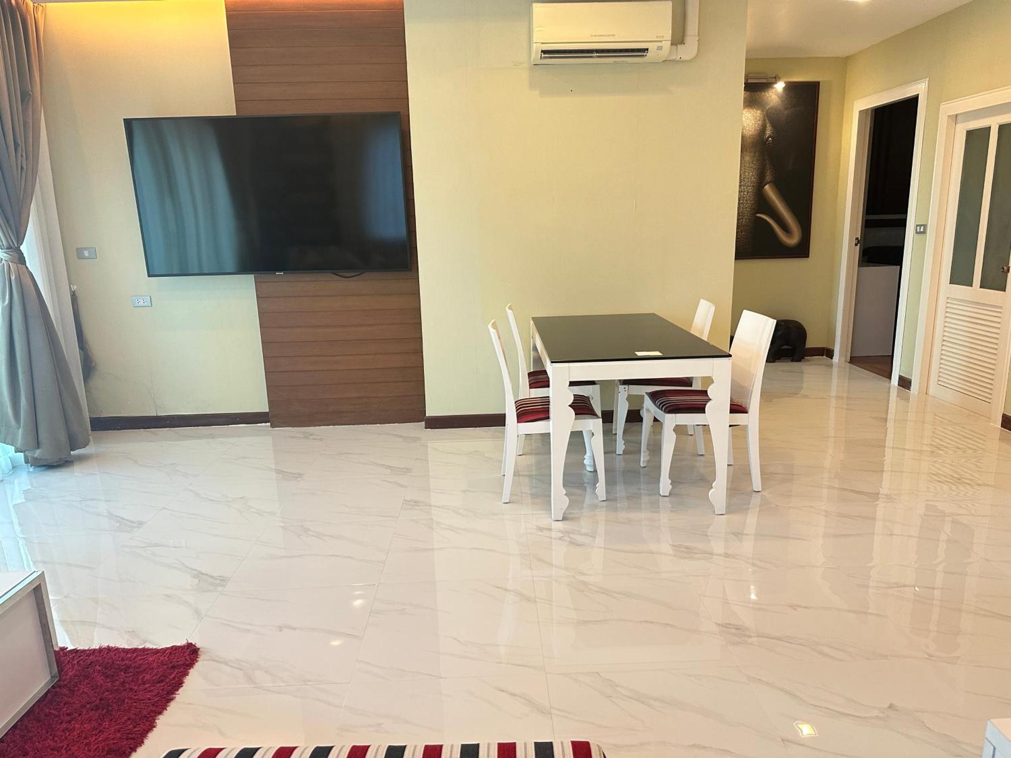 Phuket Condominium Karon Beach Kültér fotó